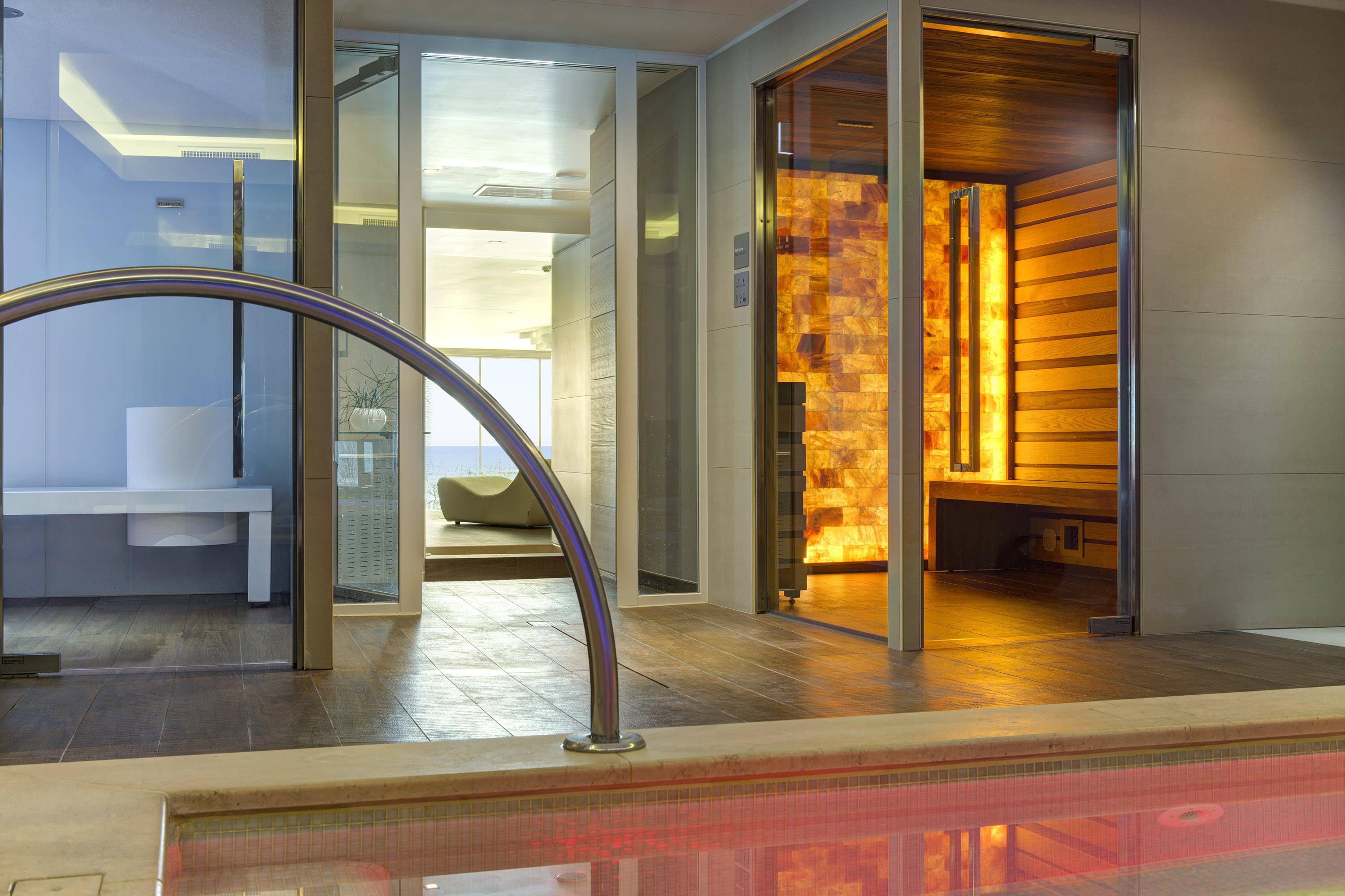 Almar Jesolo Resort & Spa Exterior photo A salt room